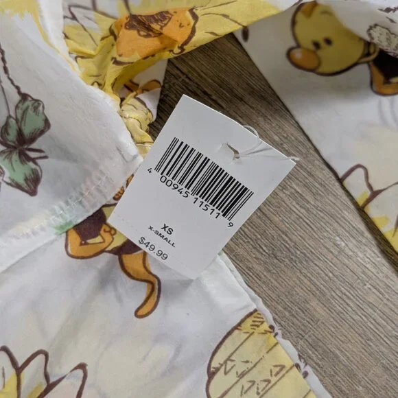 Disney Spirit Jersey Windbreaker Womens XS All Over Print Hoodie Pullover NWT - Picture 5 of 10